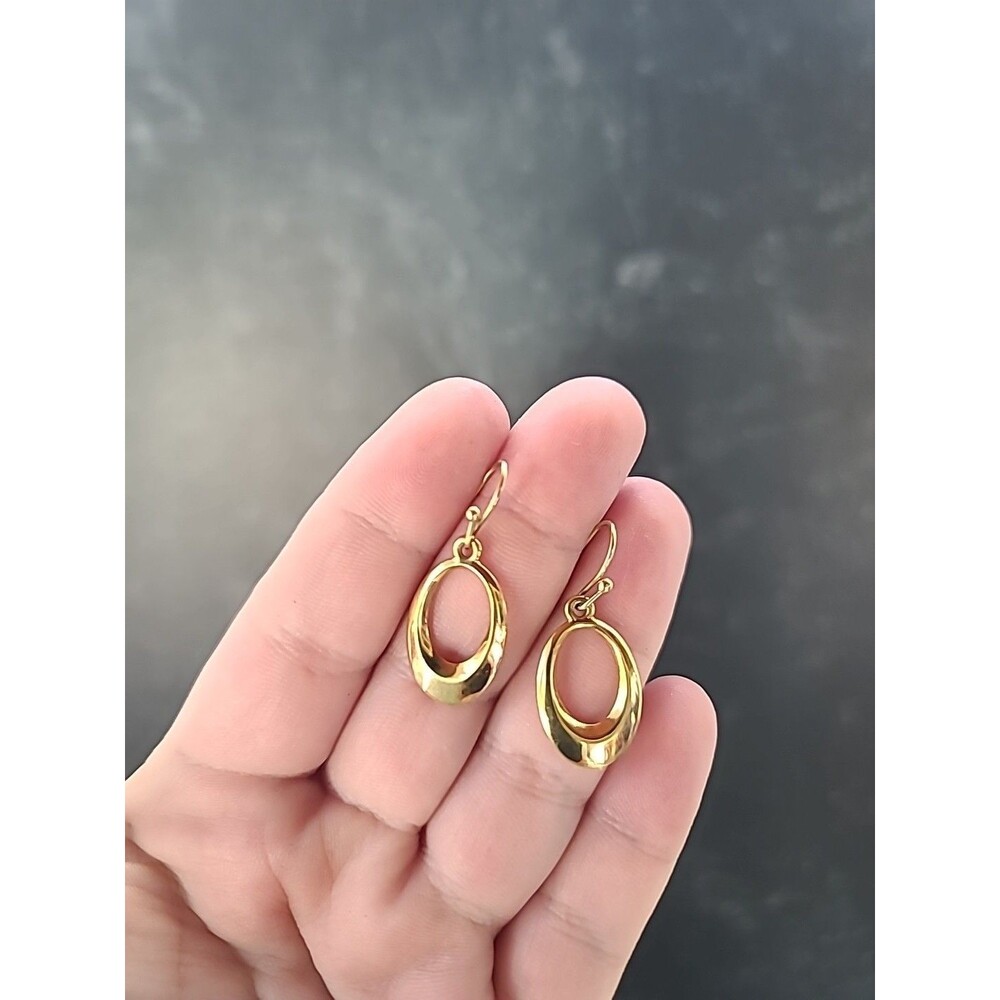 Dangling Gold Tone Metal Pierced Earrings Vintage Costume Jewelry